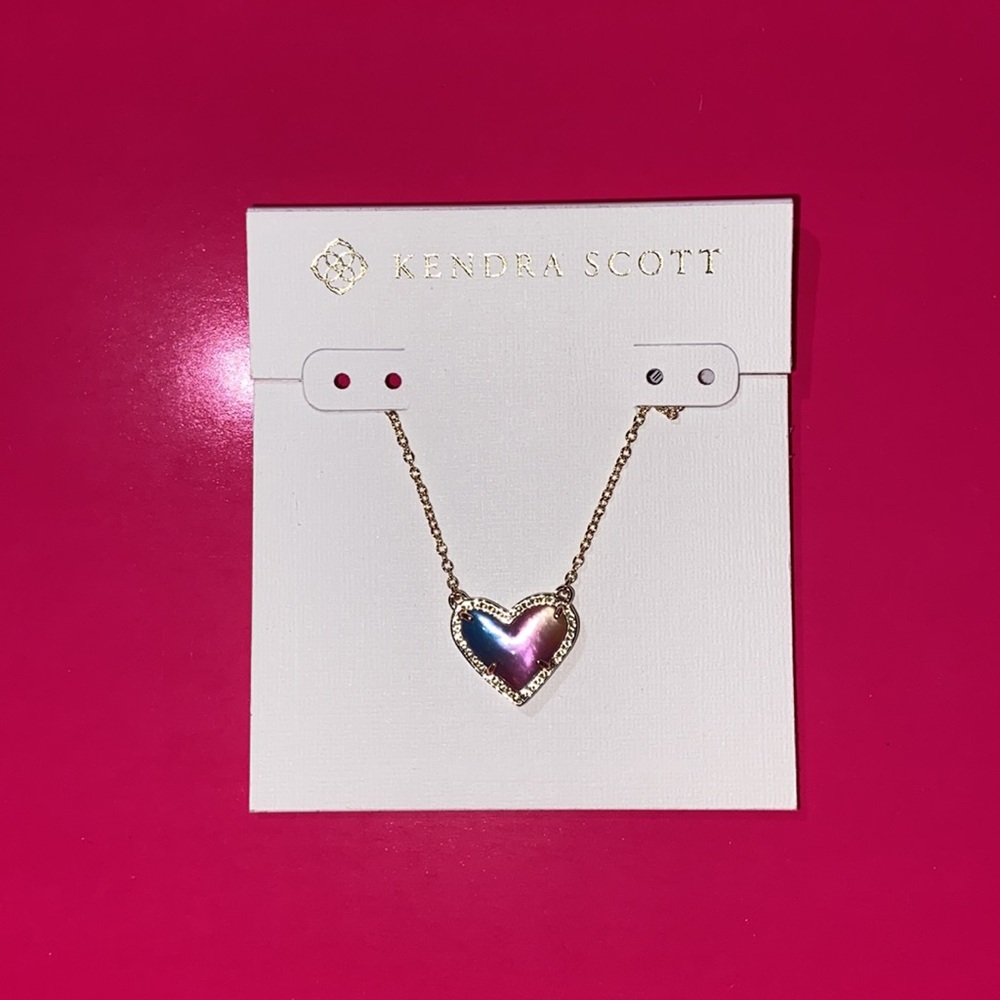 NWT Kendra Scott Ari Heart Gold Pendant Necklace watercolor illusion